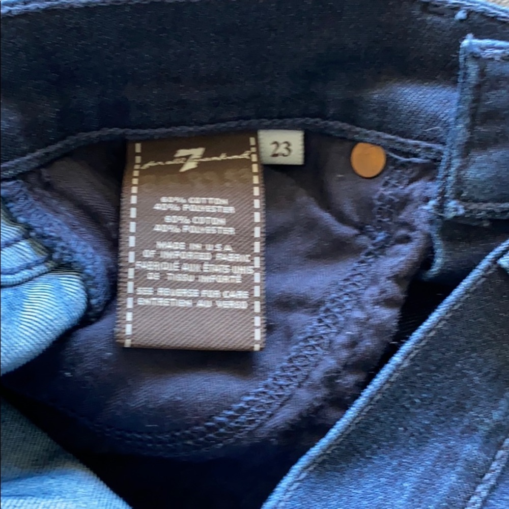Jeans - Picture 3 of 5